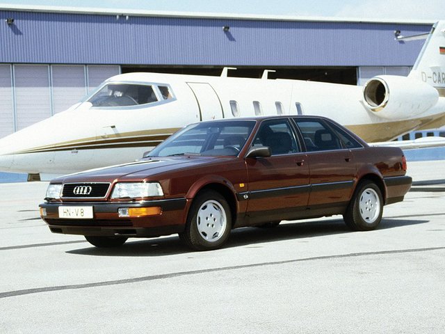 AUDI V8 1988 – 1994 Седан