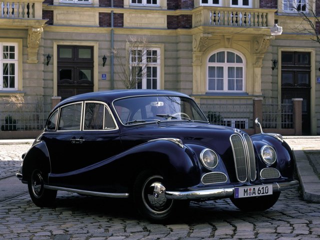 BMW 501 1952 – 1958 Седан