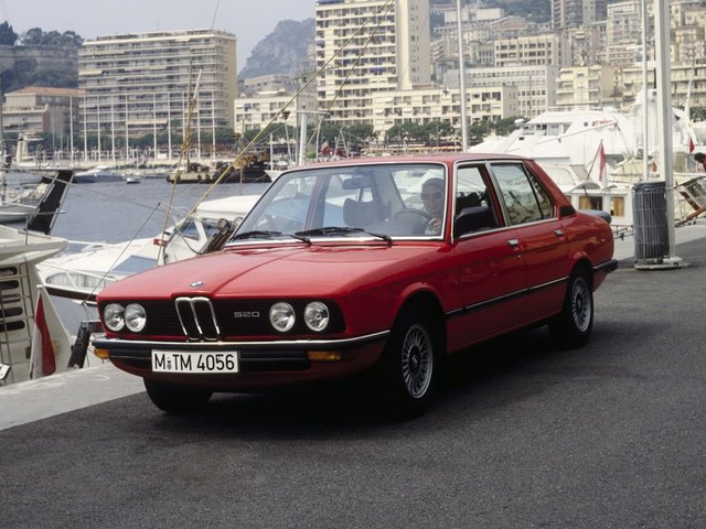 BMW 5 серия E12 (рестайлинг) 1976 – 1981 Седан запчасти