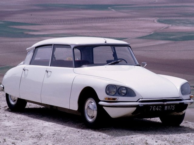 CITROEN DS 1968 – 1976 Седан