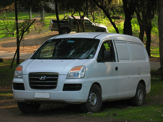 HYUNDAI H-1 2004 – 2007 Фургон
