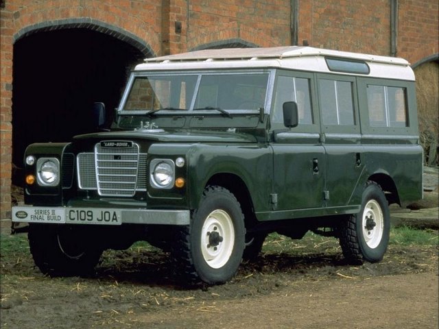 LAND ROVER Series III 1971 – 1985 Внедорожник 5 дв.