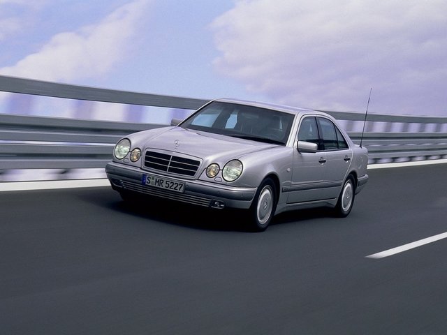 Mercedes-Benz E W210 1995 – 1999 запчасти