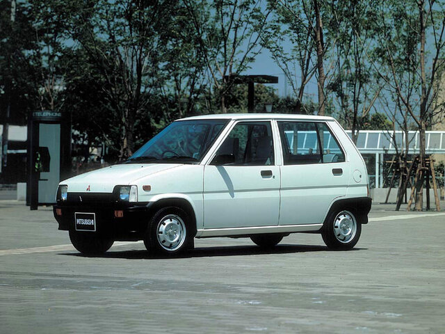 MITSUBISHI Minica 1984 – 1989 Хэтчбек 5 дв.