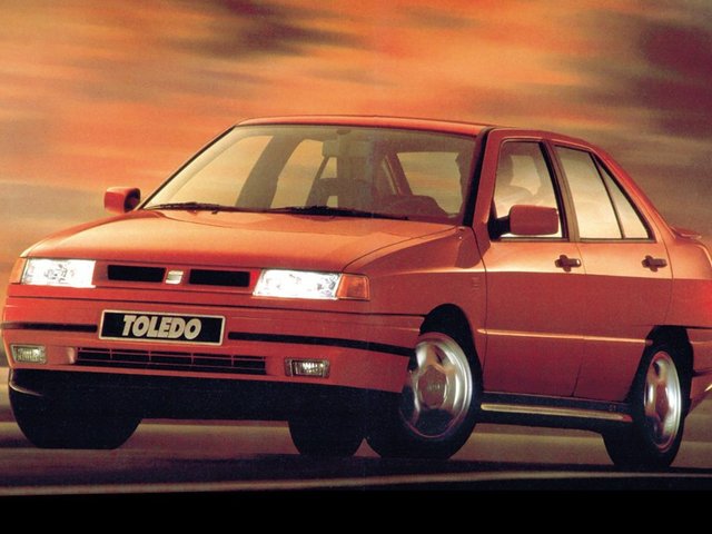 SEAT Toledo 1991 – 1999 Лифтбек
