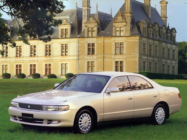 TOYOTA Chaser 1992 – 1994 Седан