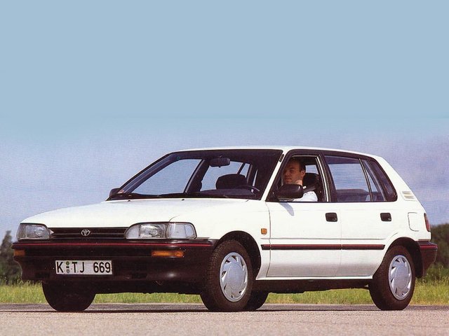 TOYOTA Corolla 1987 – 1993 Хэтчбек 5 дв.