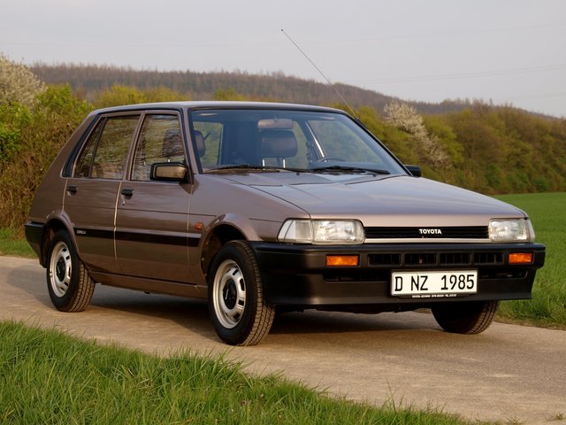 TOYOTA Corolla 1983 – 1988 Хэтчбек 5 дв.