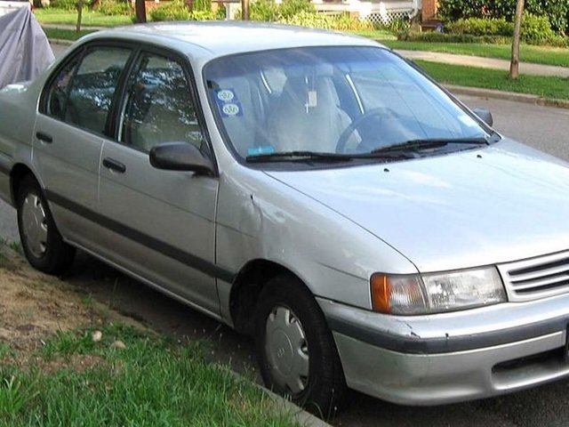 TOYOTA Corolla II 1990 – 1994 Седан