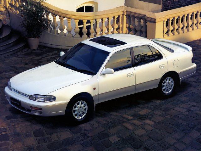 TOYOTA Scepter 1992 – 1996 Седан запчасти
