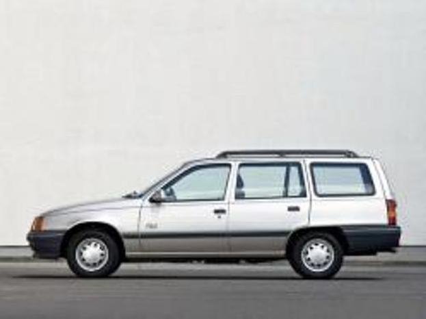 VAUXHALL Astra E 1984 – 1993 Универсал 5 дв. запчасти