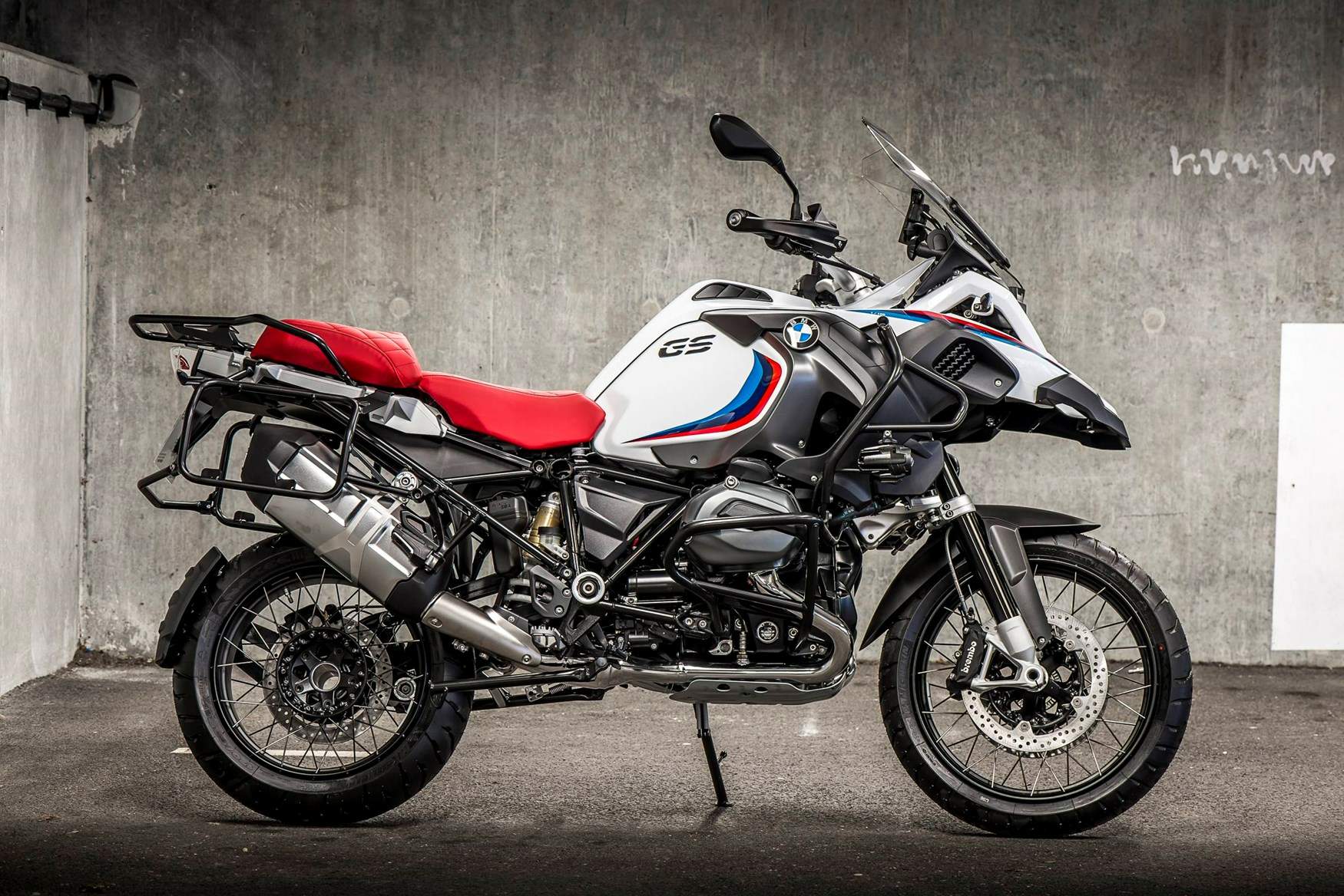 BMW R 1200GS LC Iconic Limited Edition 2016 запчасти