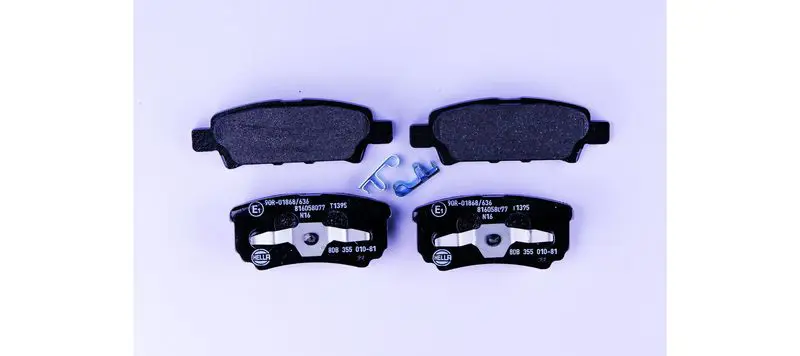 8DB 355 010-811 Комплект тормозных колодок