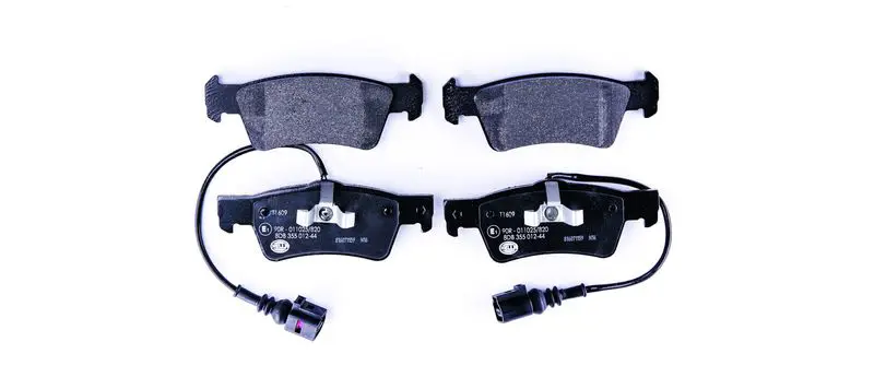 HELLA 8DB355012441 Комплект тормозных колодок