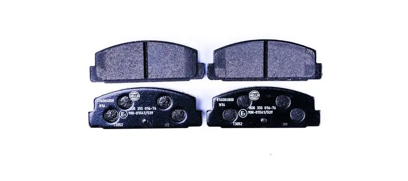 HELLA 8DB355016761 Комплект тормозных колодок