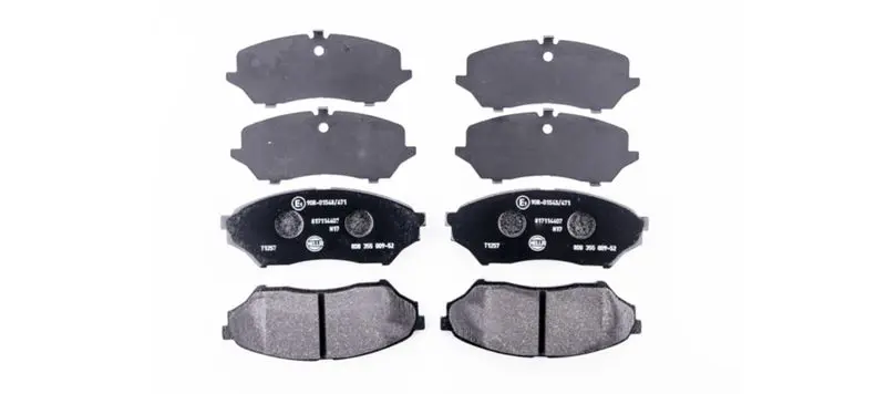 8DB355009521 Комп. дисковых торм. колодок