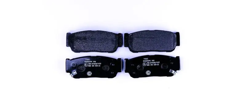 HELLA 8DB355020221 Комплект тормозных колодок