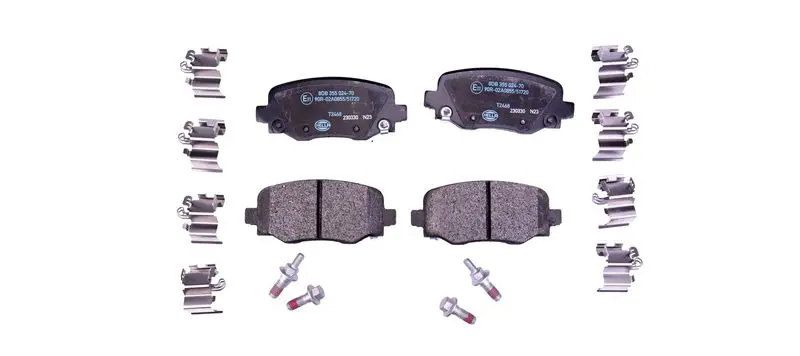 HELLA 8DB355024701 Комплект тормозных колодок,