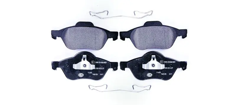 HELLA 8DB355013271 Комплект тормозных колодок
