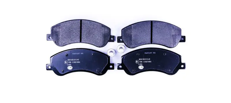 HELLA 8DB355015401 Комплект тормозных колодок