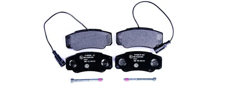 HELLA 8DB355013511 Комплект тормозных колодок