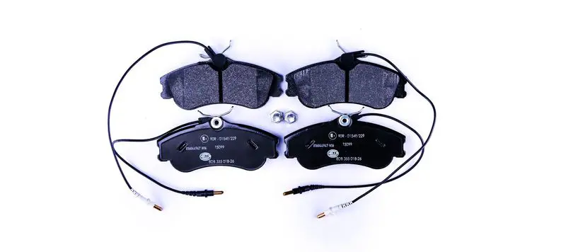 HELLA 8DB355018261 Комплект тормозных колодок