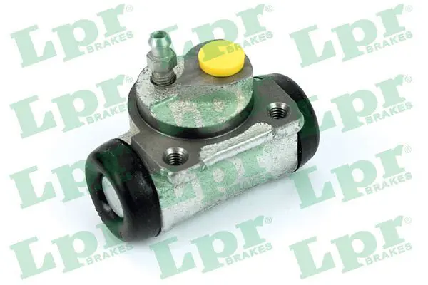 4057 Цилиндр тормозной NISSAN
