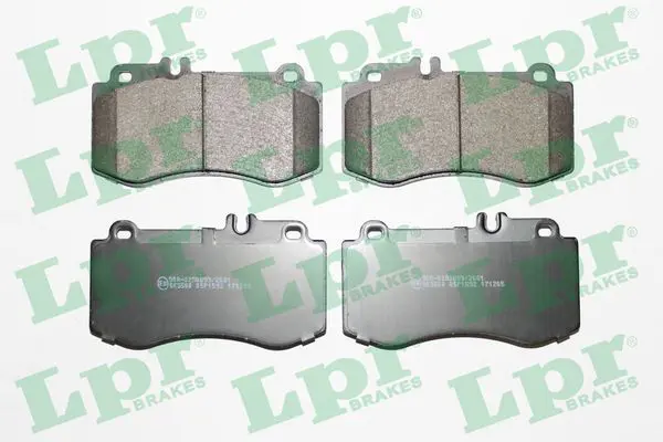 05P1592 Колодки тормозные MERCEDES