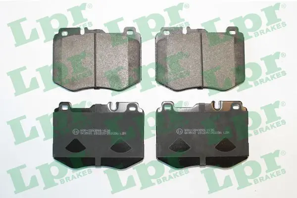 LPR 05P2036 Комплект тормозных колодок,
