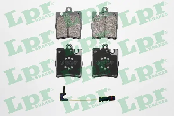 LPR 05P957A Комплект тормозных колодок