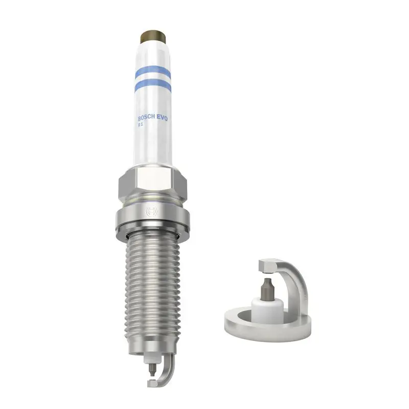 Bosch 0241140537 Свеча M12 EVO VA6SIP80 (0.7)