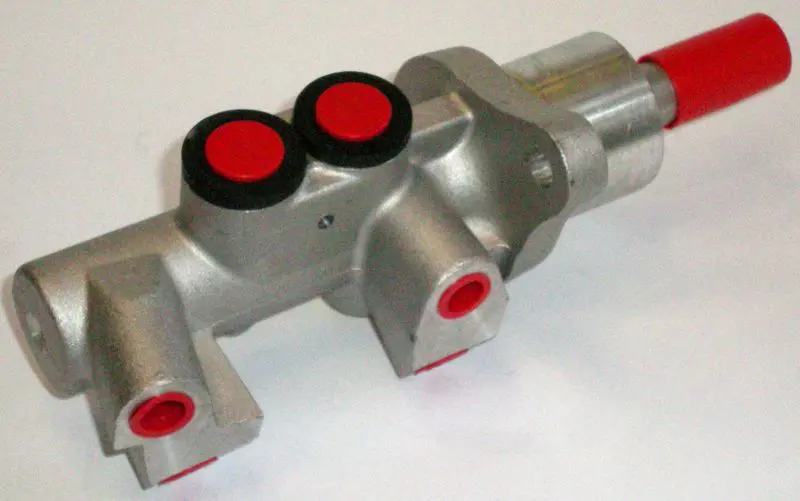 BOSCH 0986481017 ГЛАВНЫЙ ТОРМОЗНОЙ ЦИЛИНДР