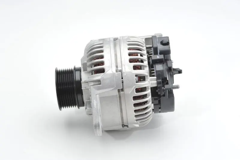 0 124 655 331 Генератор 28V/120A, FH/FM