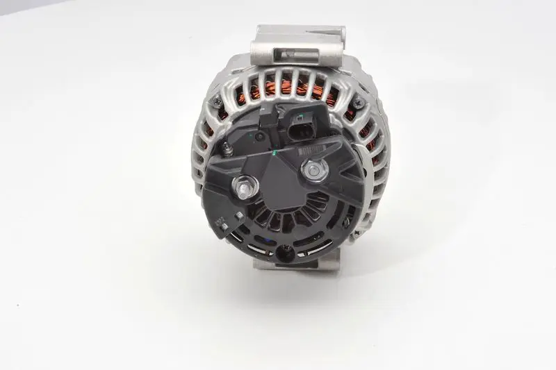 BOSCH 0124625204 Alternator