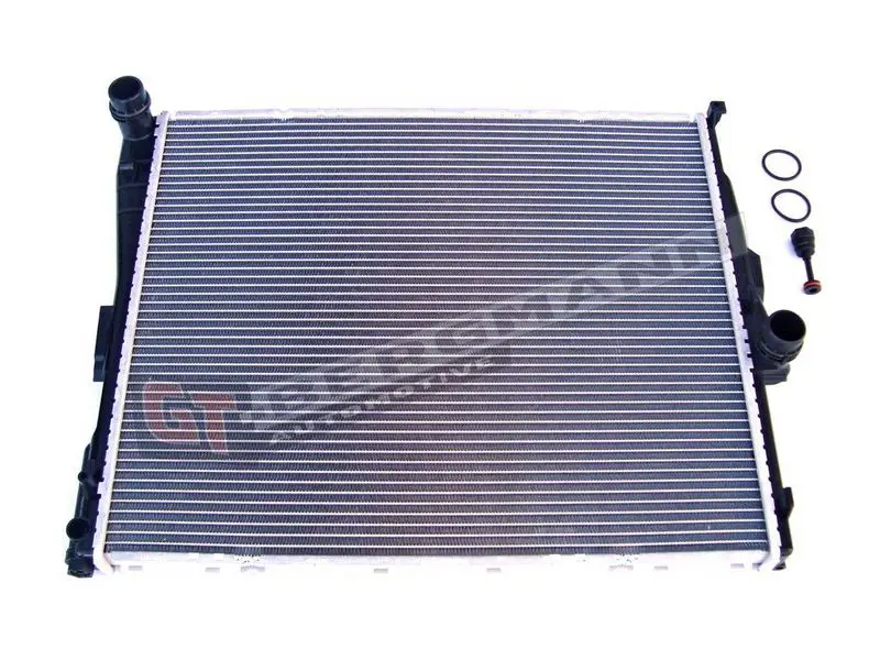 GT10045 Радиатор, охлаждение двигателя