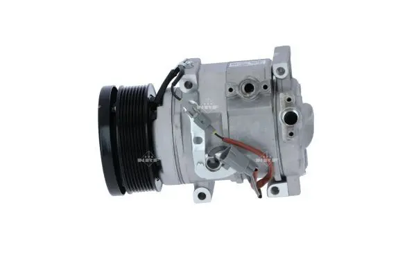 32973 Компрессор кондиционера TOYOTA