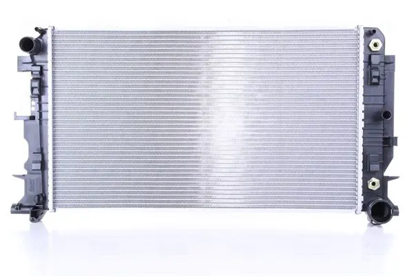 NISSENS 67157A Радиатор охлаждения