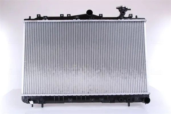 Nissens 67006 Радиатор охлаждения двигателя