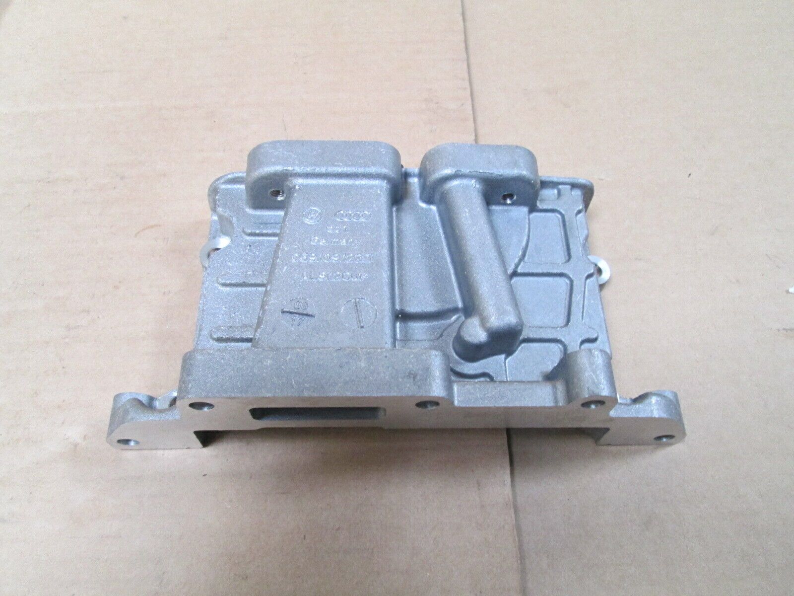 VAG 059109122T Кожух