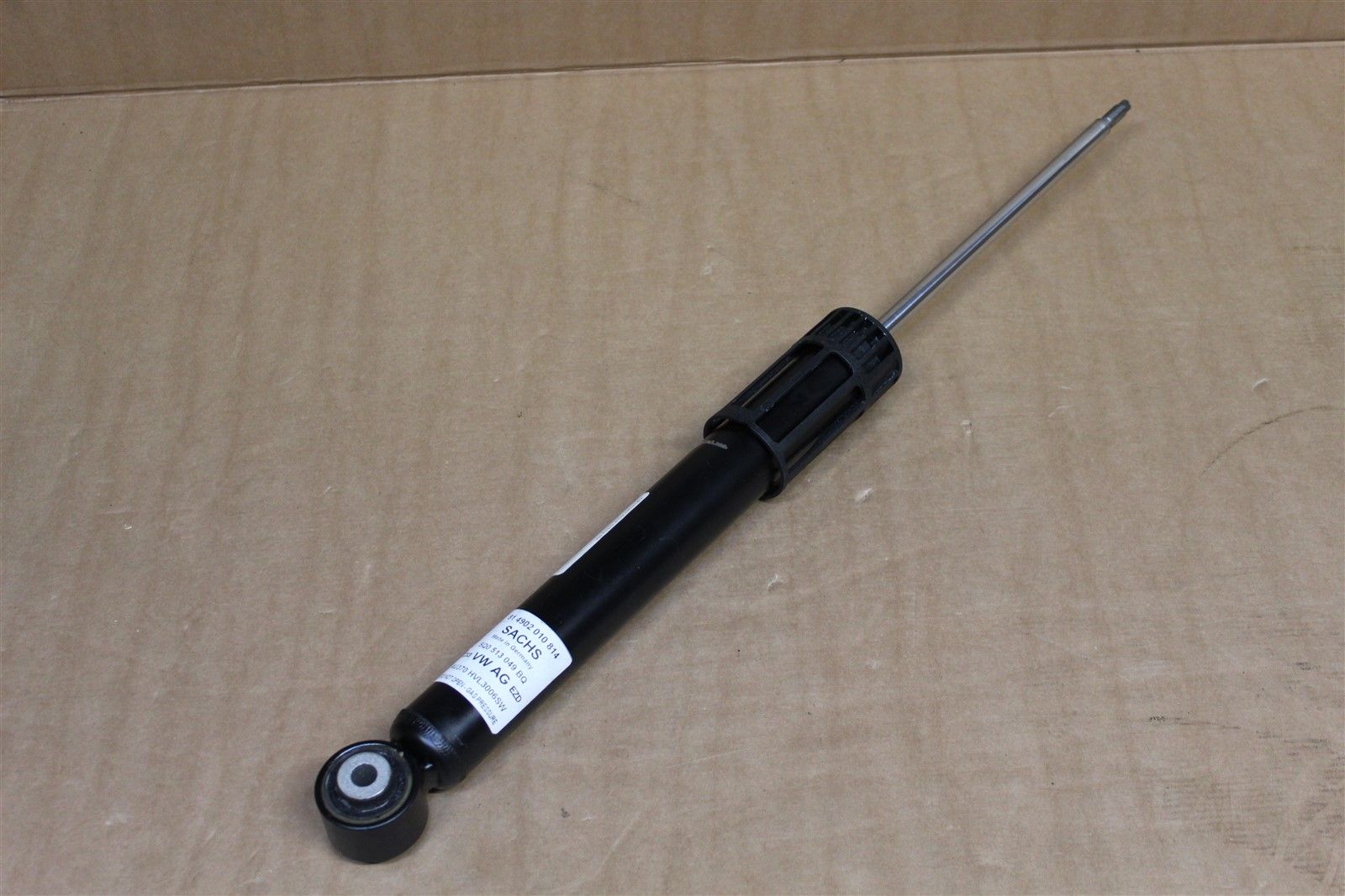 VAG 5Q0513049BQ Газонаполненный амортизатор