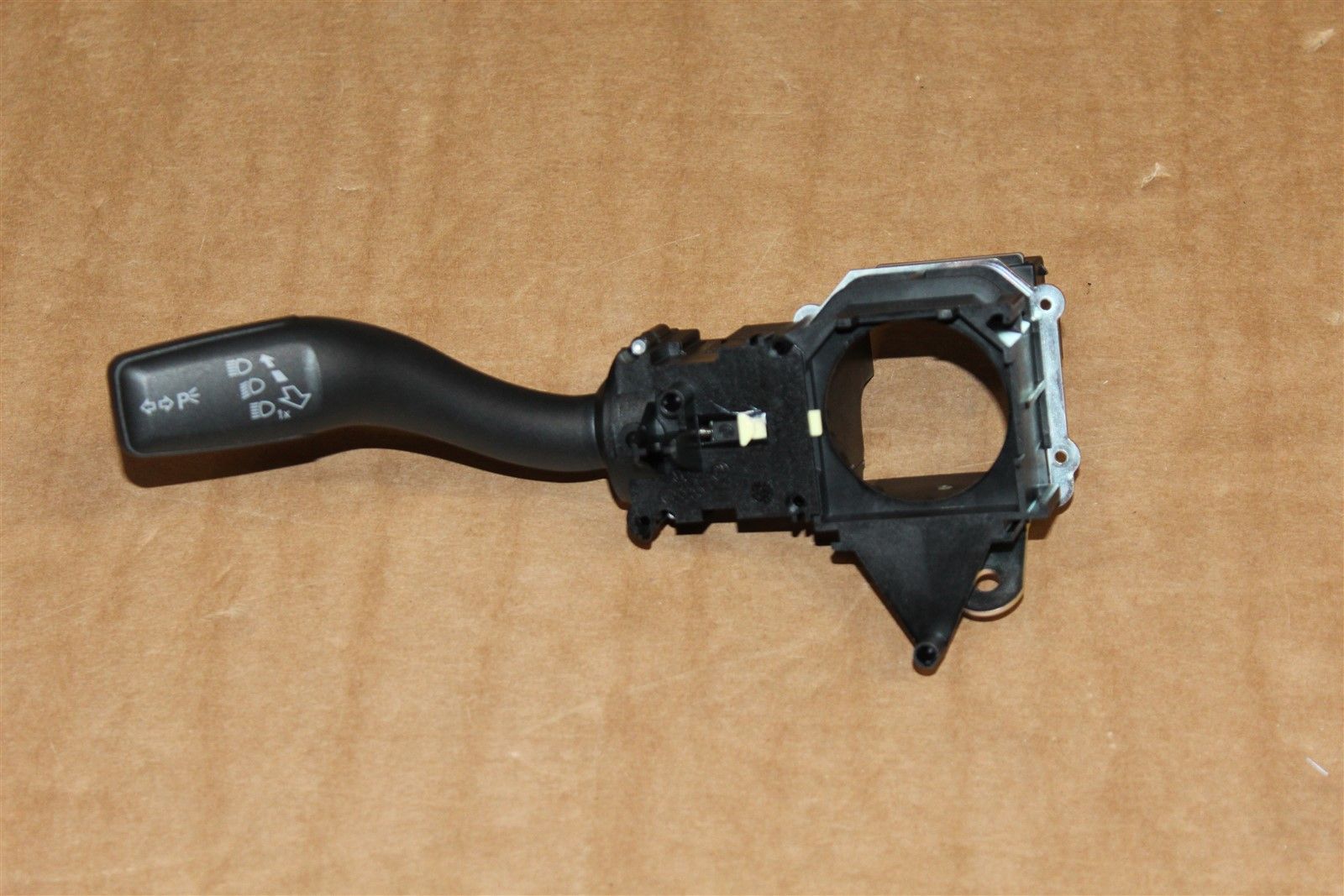 VAG 4E0953513K4PK Soul (черный)