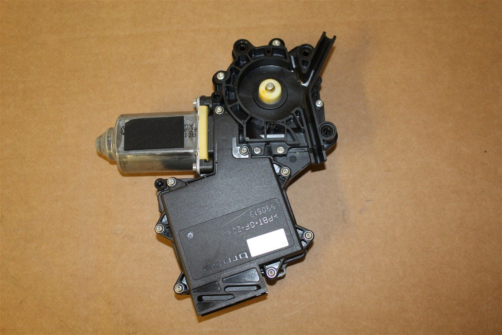 VAG 7M3959801 Эл.двигатель стеклоподъёмника