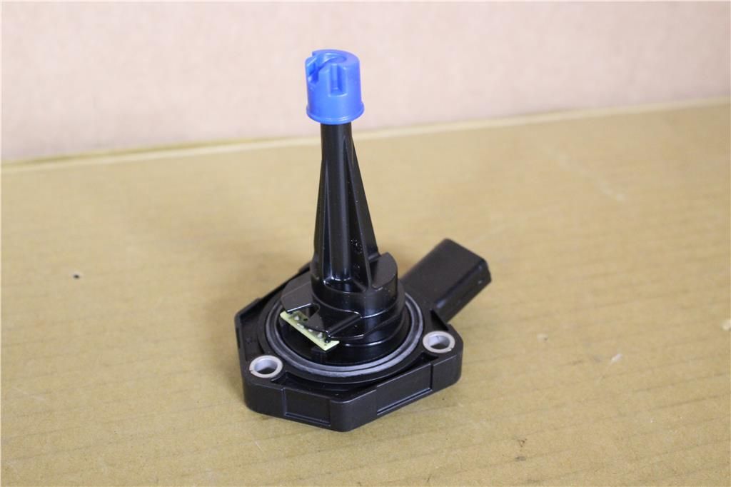VAG 04E907660C Датчик уровня масла