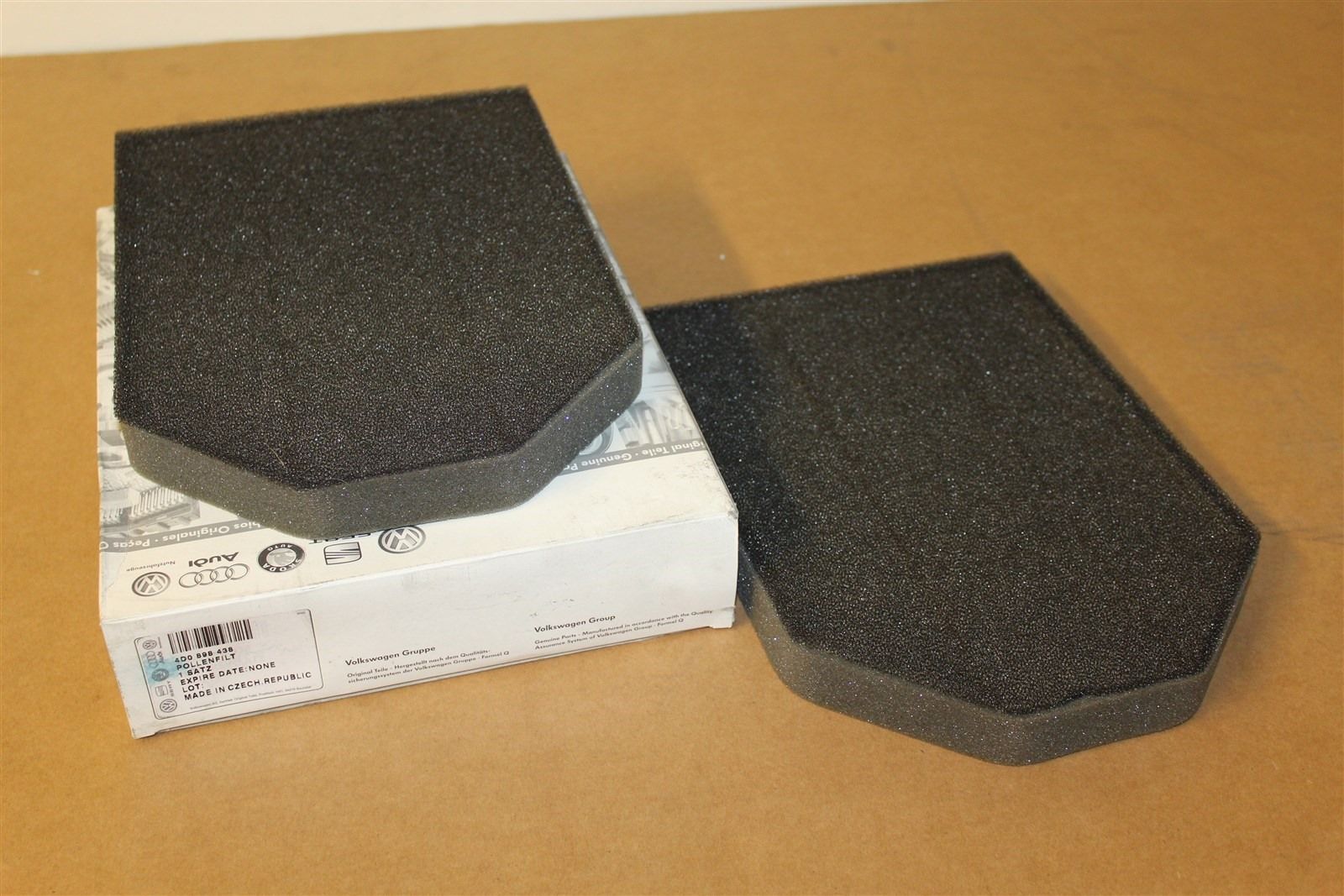 VAG 4D0898438 