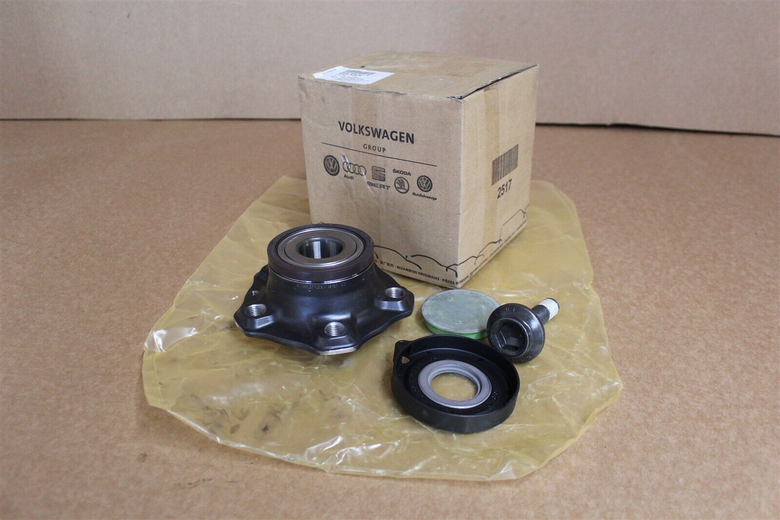 8W0 598 611 B Подшипник ступицы ступицы