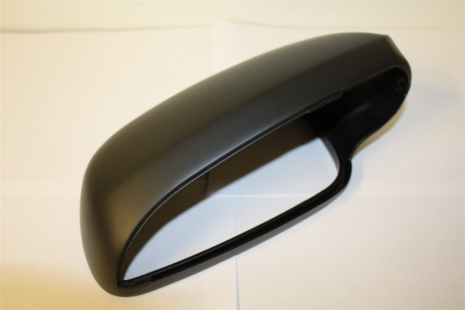VAG 1U0857538F01C Чёрный satinschwarz