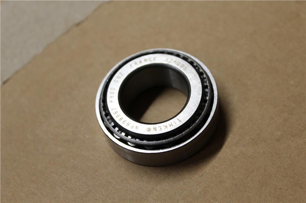 VAG 02F311124B ПОДШИПНИК КОНИЧЕСКИЙ (ДЛЯ