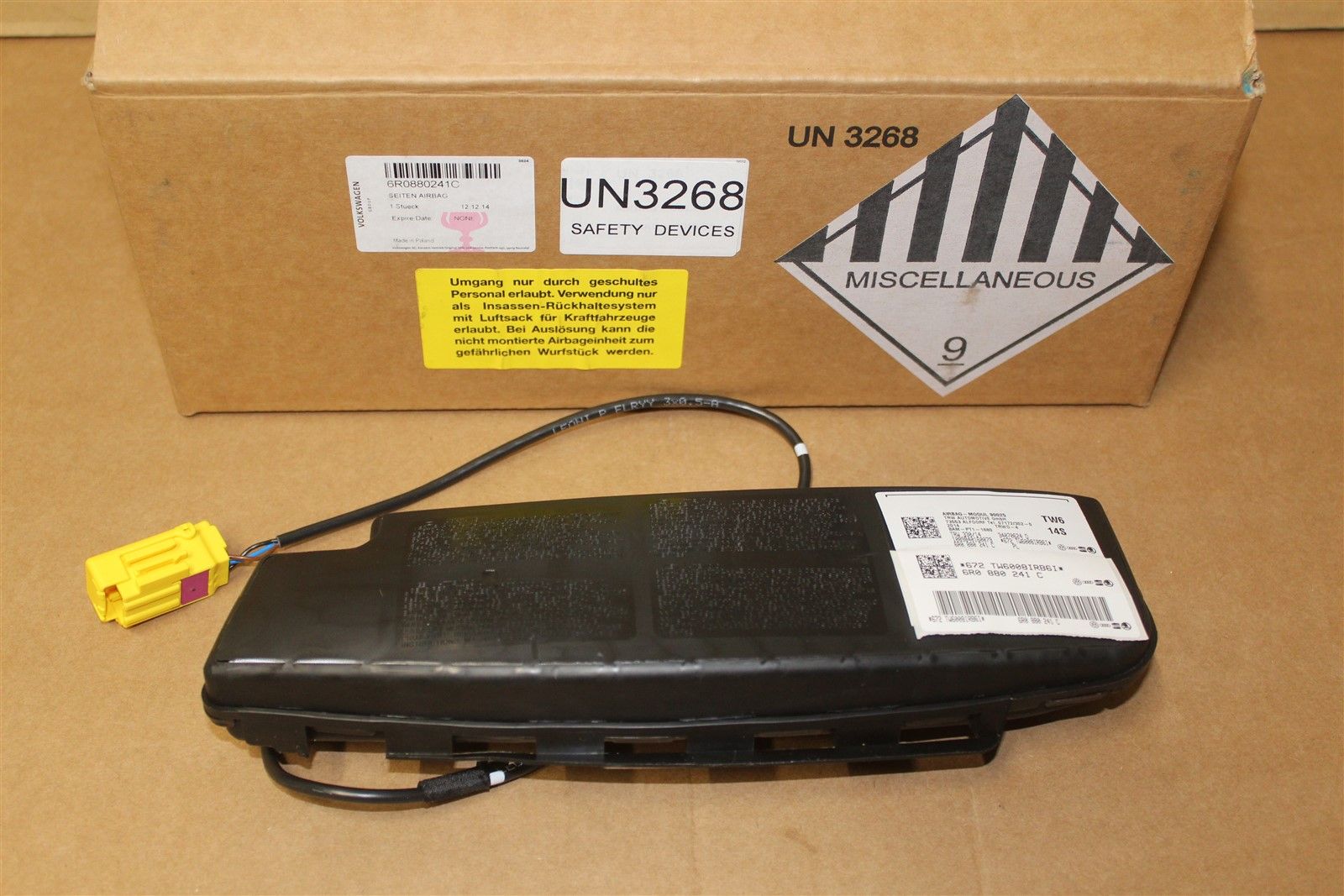VAG 6R0880241C Модуль боковой подушки безоп.