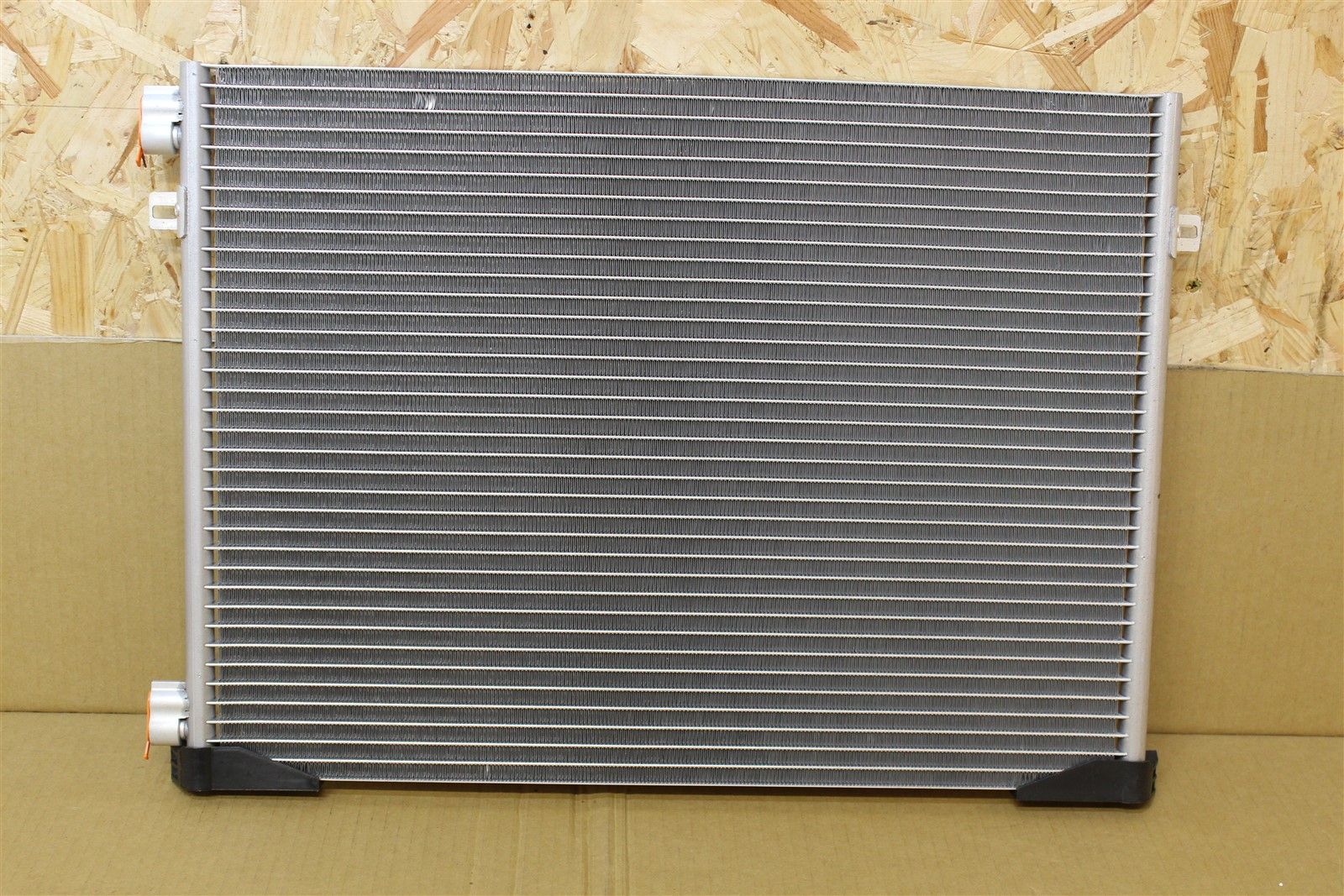Nissan 7700312901 Condensator a/c