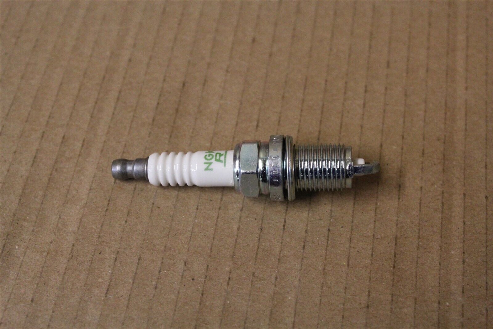 HONDA 980795614G СВЕЧА ЗАЖИГАНИЯ